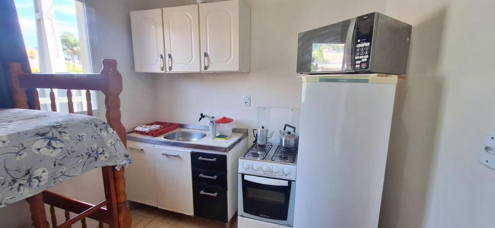 Kitnet S1 Em Torres-Rs - Na Mais Bela Praia Gaucha - Cozinha - Banheiro - Ar Condicionado - Tv E Wi-Fi - Estacionamento - Anfitria Superhost No Bnb エクステリア 写真