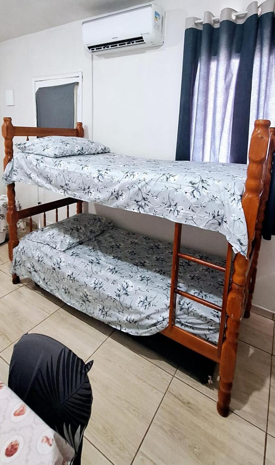Kitnet S1 Em Torres-Rs - Na Mais Bela Praia Gaucha - Cozinha - Banheiro - Ar Condicionado - Tv E Wi-Fi - Estacionamento - Anfitria Superhost No Bnb エクステリア 写真